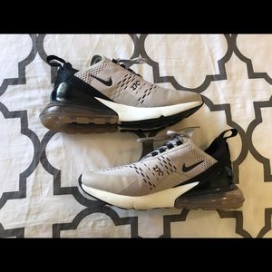 Nike Air Max 270 women’s 8.5
